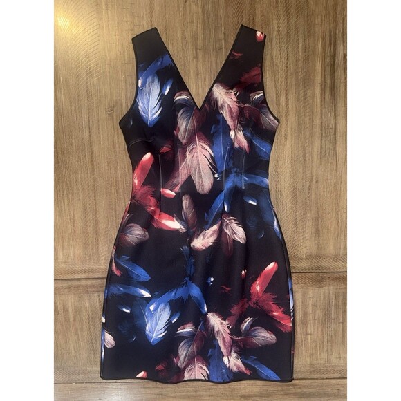 WHBM White House Black Market Dress Black Feather Print Scuba Mini Dress Size 6 - Picture 12 of 13